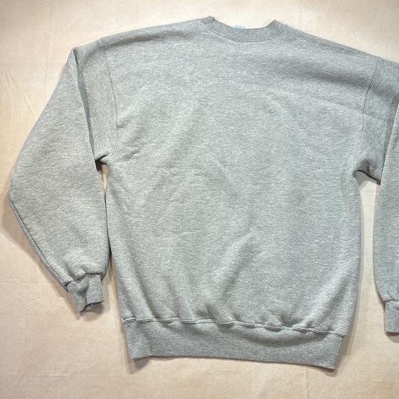 Washington DC crest sweater - Picture 8 of 9